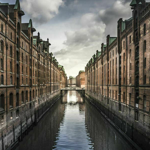 Instagram Symmetry